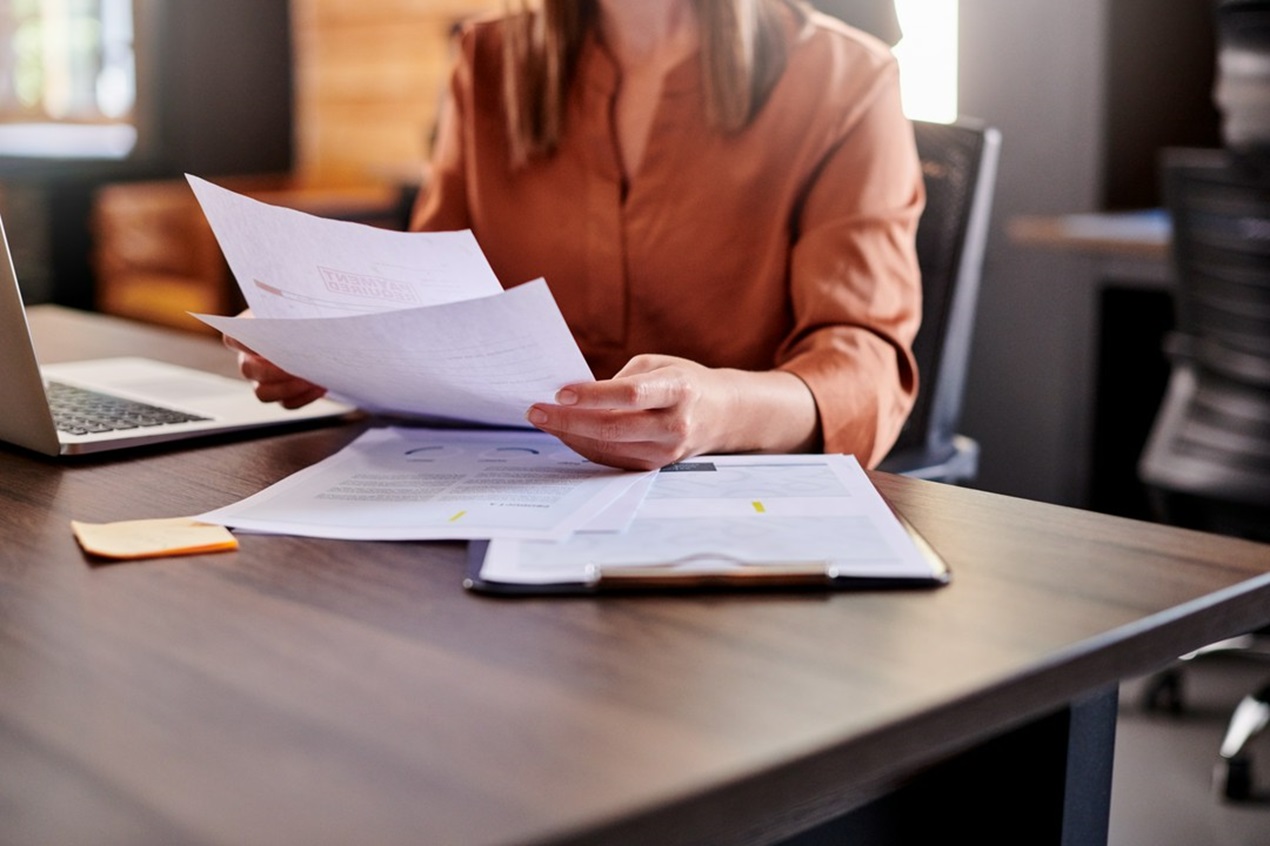 Kto może zostać tłumaczem przysięgłym?